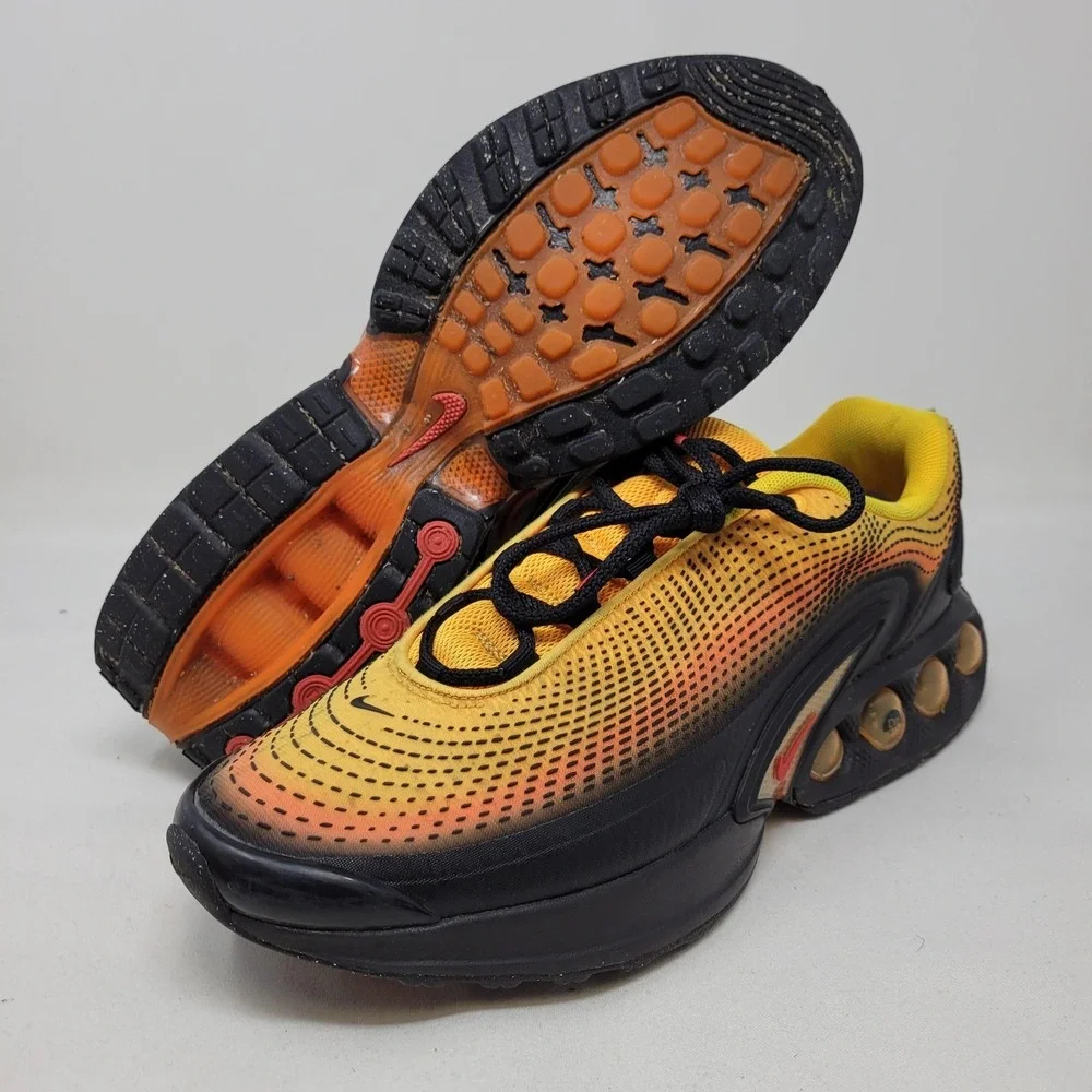 Nike Air Max DN Shoes Mens Size 11 Orange Black HM0810-800 Running Sneakers‎